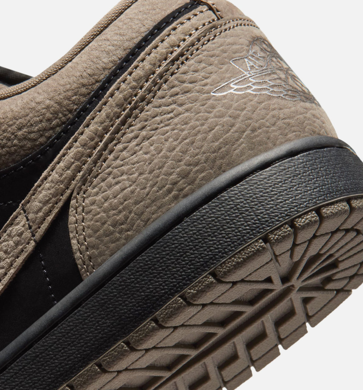 Air Jordan 1 Low SE Men's Sneakers - Black/Olive Grey
