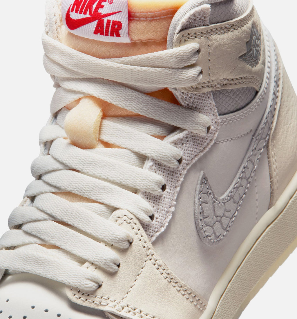 Air Jordan 1 Retro High OG Sail Grade School Sneakers